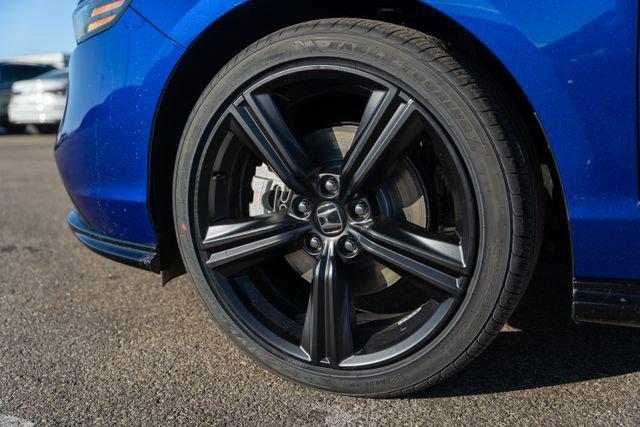 new 2025 Honda Accord Hybrid car, priced at $34,480