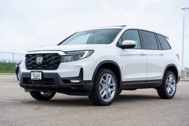 new 2025 Honda Passport car, priced at $42,120