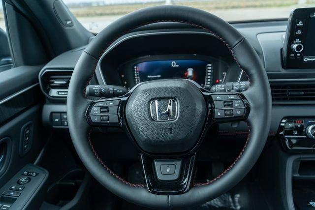 new 2025 Honda Pilot car, priced at $52,075