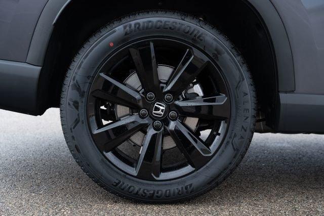 new 2025 Honda Pilot car, priced at $52,075