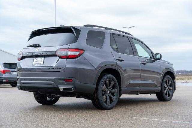 new 2025 Honda Pilot car, priced at $52,075