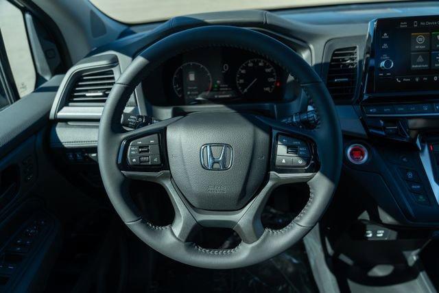 new 2026 Honda Odyssey car, priced at $41,737