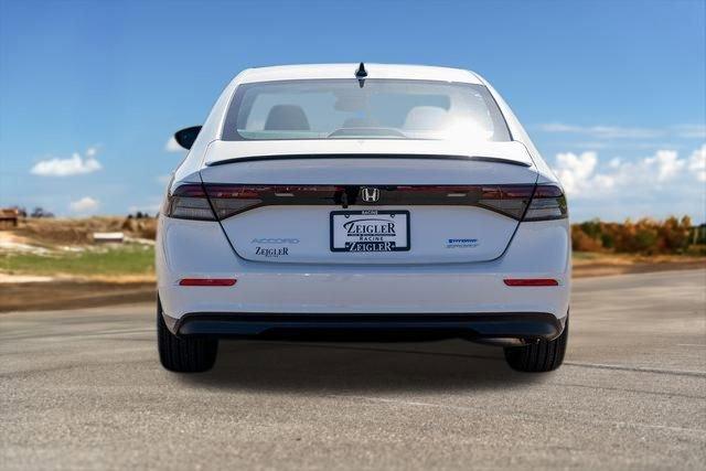 new 2025 Honda Accord Hybrid car, priced at $34,131