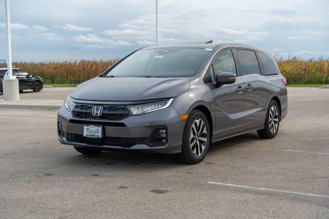 new 2025 Honda Odyssey car, priced at $41,152