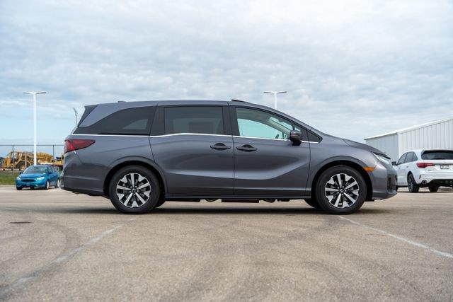 new 2025 Honda Odyssey car, priced at $41,152