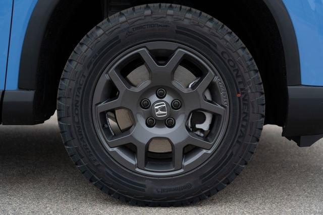 new 2025 Honda Pilot car, priced at $48,741