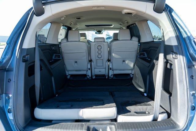 new 2025 Honda Odyssey car, priced at $41,910