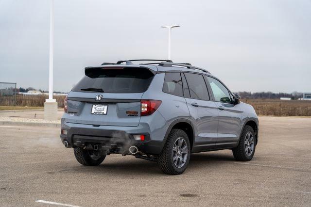 new 2025 Honda Passport car, priced at $43,995