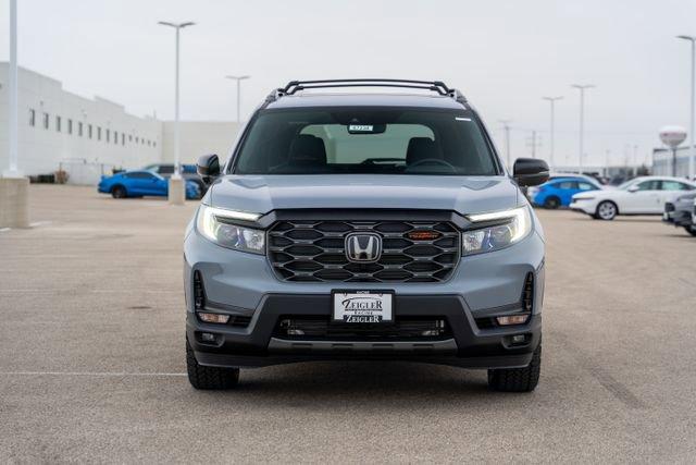 new 2025 Honda Passport car, priced at $43,995