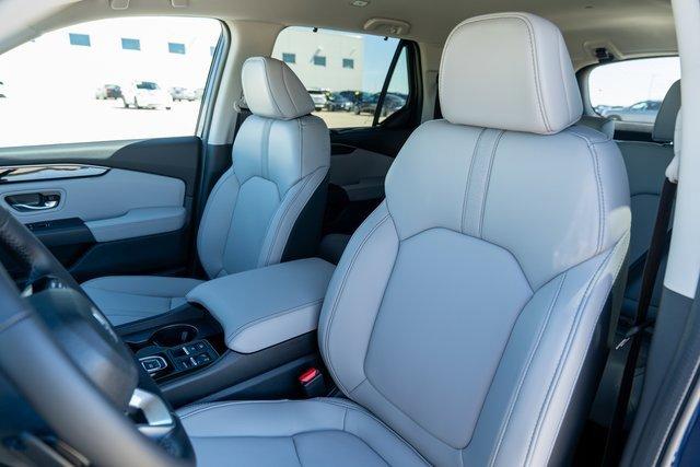 new 2025 Honda Pilot car, priced at $44,458