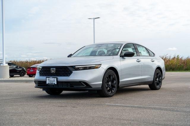 new 2025 Honda Accord car, priced at $30,373