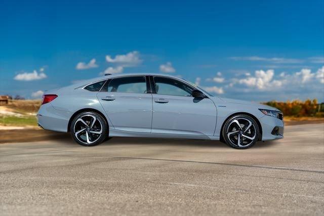 used 2022 Honda Accord Hybrid car, priced at $25,694