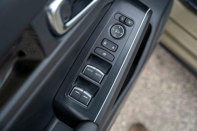 new 2025 Honda Civic Hybrid car, priced at $33,255