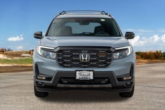 new 2025 Honda Passport car, priced at $46,555