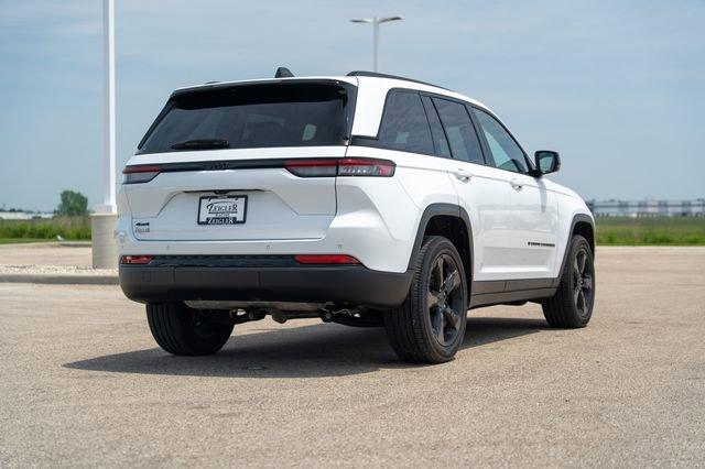 used 2023 Jeep Grand Cherokee car, priced at $34,494