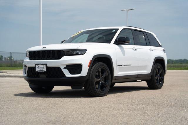used 2023 Jeep Grand Cherokee car, priced at $34,494