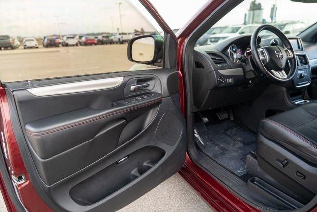 used 2019 Dodge Grand Caravan car, priced at $14,384