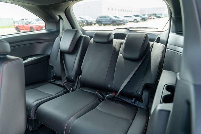 used 2024 Honda Odyssey car, priced at $43,655