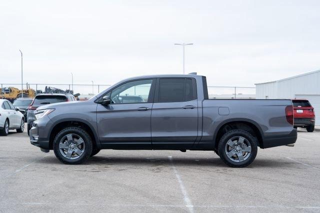 new 2025 Honda Ridgeline car, priced at $44,614