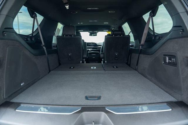 used 2023 Cadillac Escalade ESV car, priced at $65,994