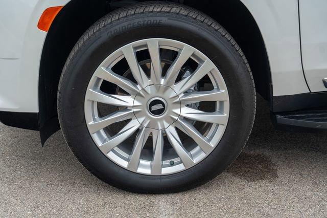 used 2023 Cadillac Escalade ESV car, priced at $65,994