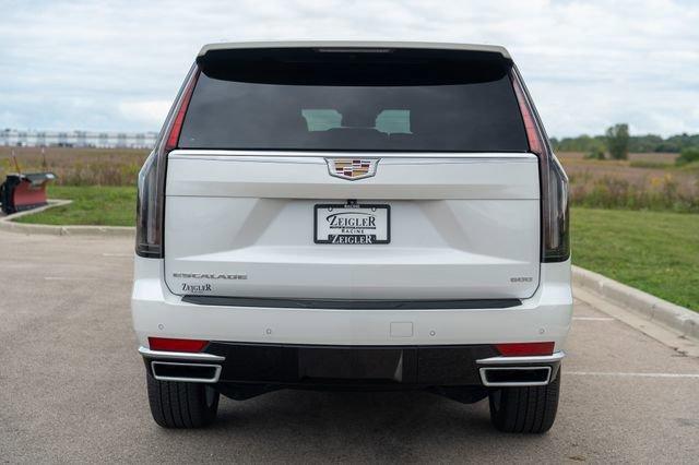 used 2023 Cadillac Escalade ESV car, priced at $65,994