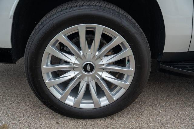 used 2023 Cadillac Escalade ESV car, priced at $65,994