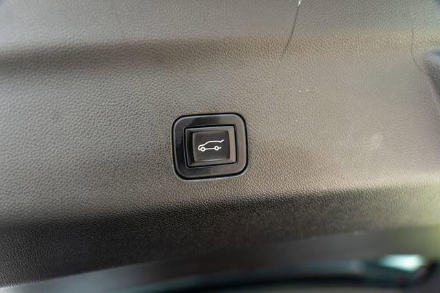 used 2023 Cadillac Escalade ESV car, priced at $65,994