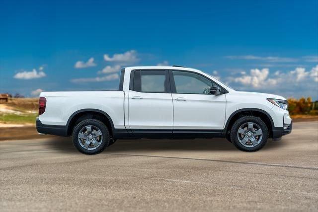 new 2025 Honda Ridgeline car, priced at $47,076