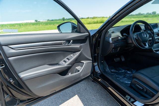 used 2022 Honda Accord Hybrid car, priced at $25,297