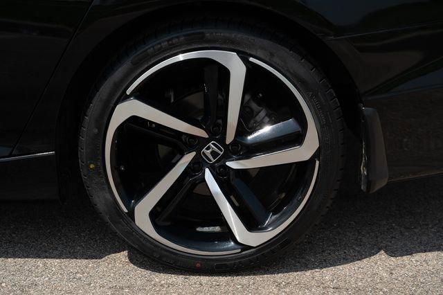 used 2022 Honda Accord Hybrid car, priced at $25,297