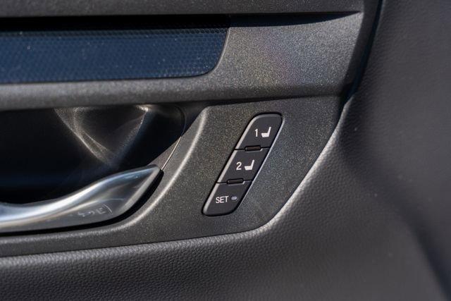 used 2025 Honda CR-V Hybrid car, priced at $40,994