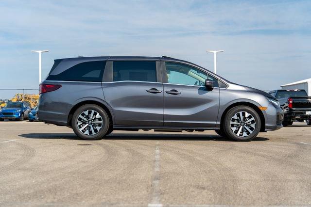 new 2025 Honda Odyssey car, priced at $40,315