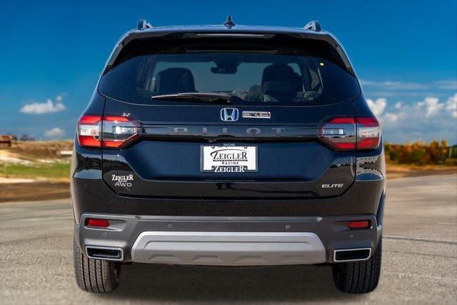 new 2025 Honda Pilot car, priced at $53,970