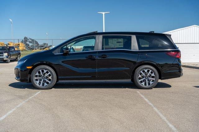 new 2026 Honda Odyssey car, priced at $41,040