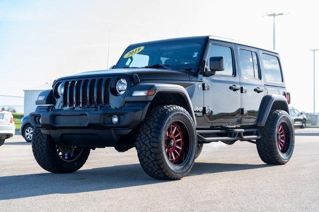 used 2019 Jeep Wrangler Unlimited car, priced at $27,994