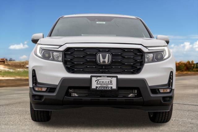 new 2025 Honda Passport car, priced at $42,120