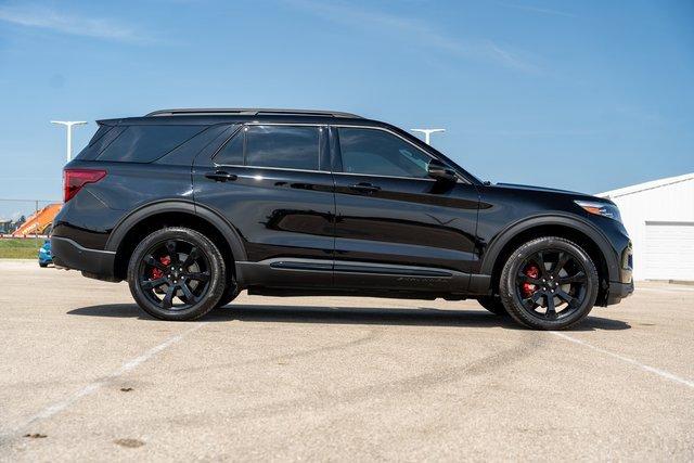 used 2022 Ford Explorer car, priced at $38,414