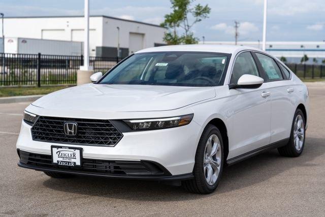 new 2025 Honda Accord car, priced at $27,801