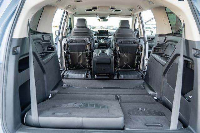 new 2025 Honda Odyssey car, priced at $47,918