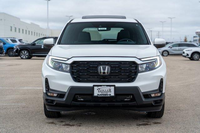 new 2025 Honda Passport car, priced at $42,120