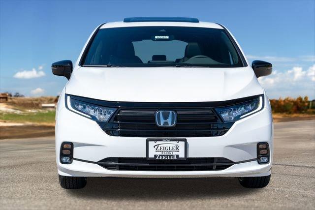 used 2024 Honda Odyssey car, priced at $41,994