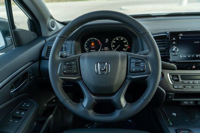 new 2025 Honda Ridgeline car, priced at $45,387