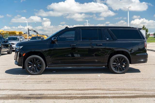 used 2022 Cadillac Escalade ESV car, priced at $78,994