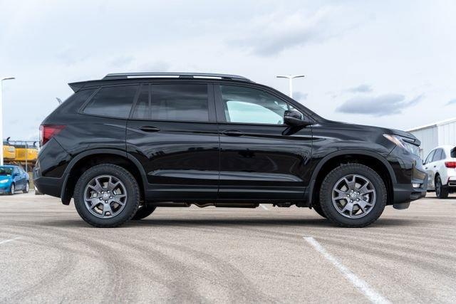 new 2025 Honda Passport car, priced at $43,760