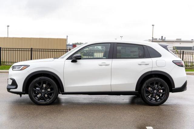 new 2025 Honda HR-V car, priced at $29,305