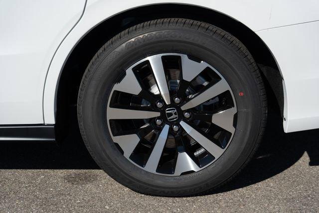 new 2025 Honda Odyssey car, priced at $41,380