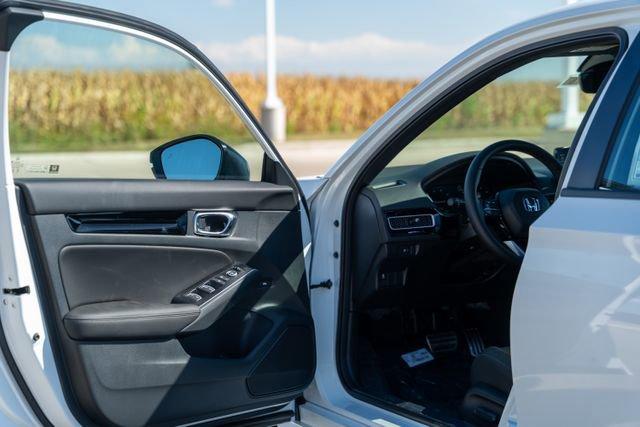 new 2026 Honda Civic Hybrid car, priced at $33,350