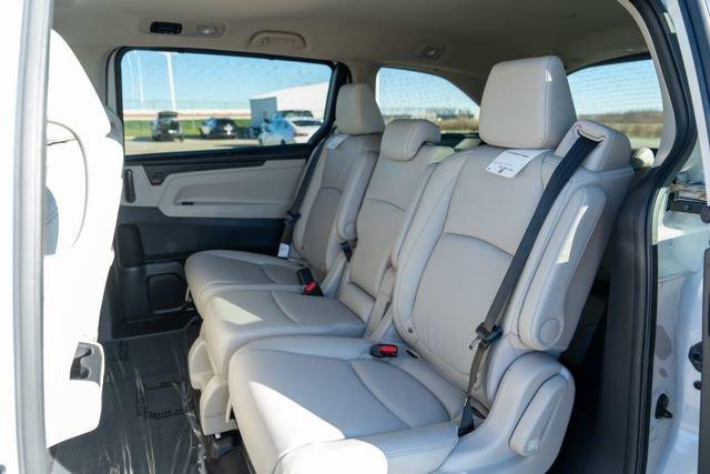 new 2026 Honda Odyssey car, priced at $44,135
