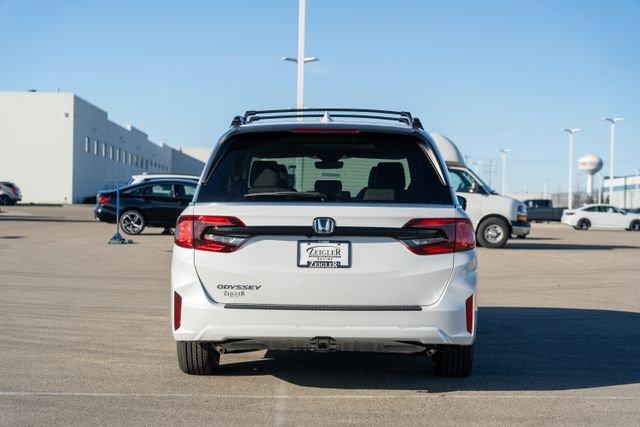 new 2026 Honda Odyssey car, priced at $44,135